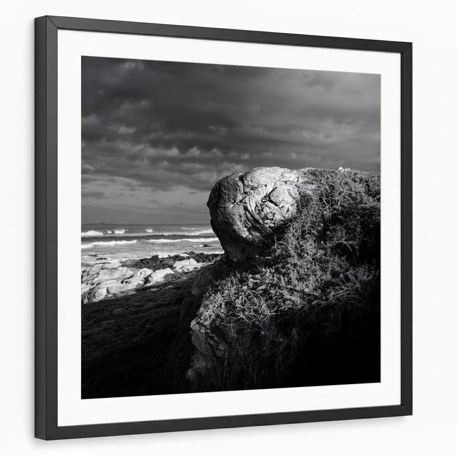 framed-print-black-white-border