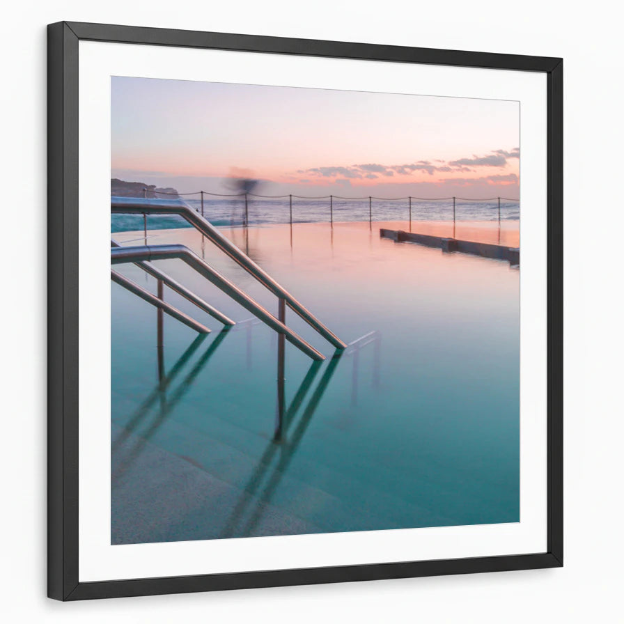 framed-print-black-white-border