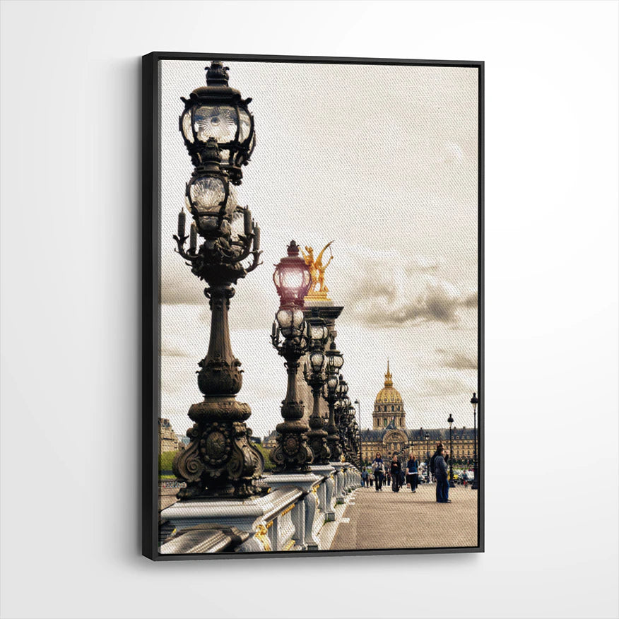 framed-canvas-black