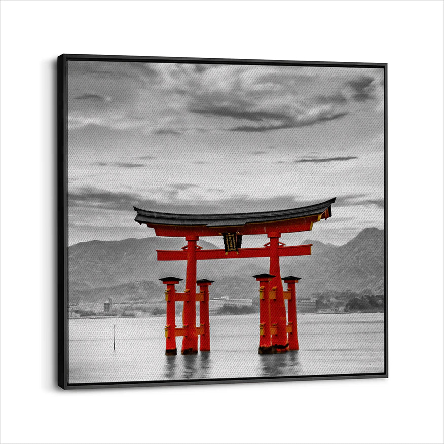 framed-canvas-black