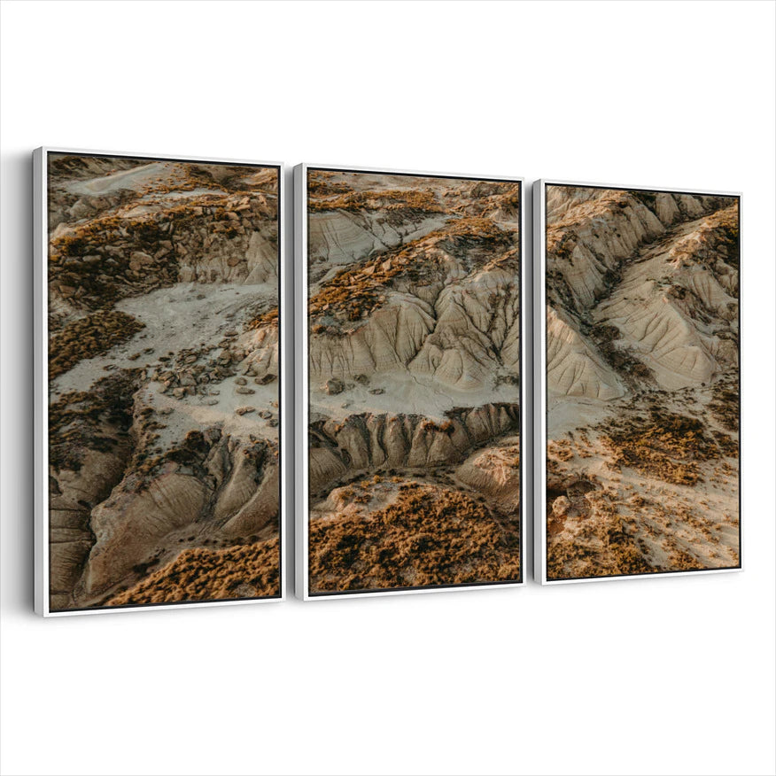 3-framed-canvas-white