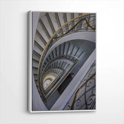 framed-canvas-white