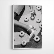 framed-canvas-white