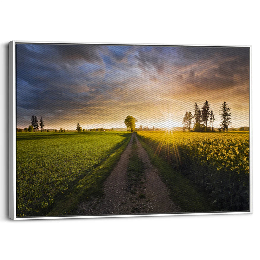 framed-canvas-white