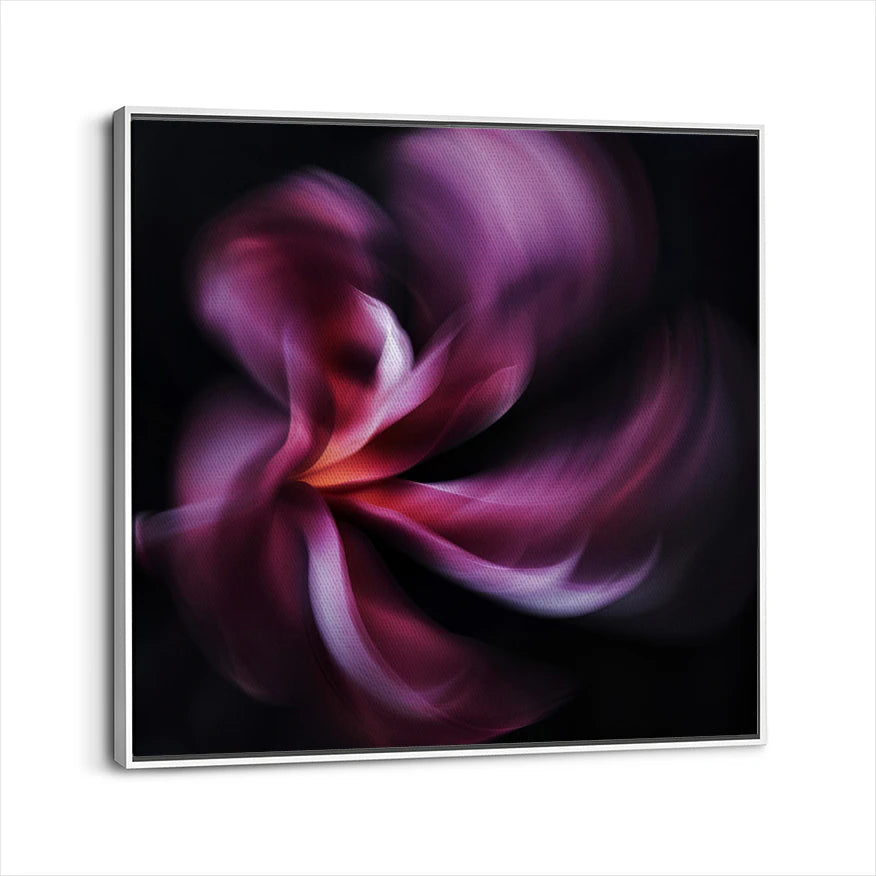 framed-canvas-white