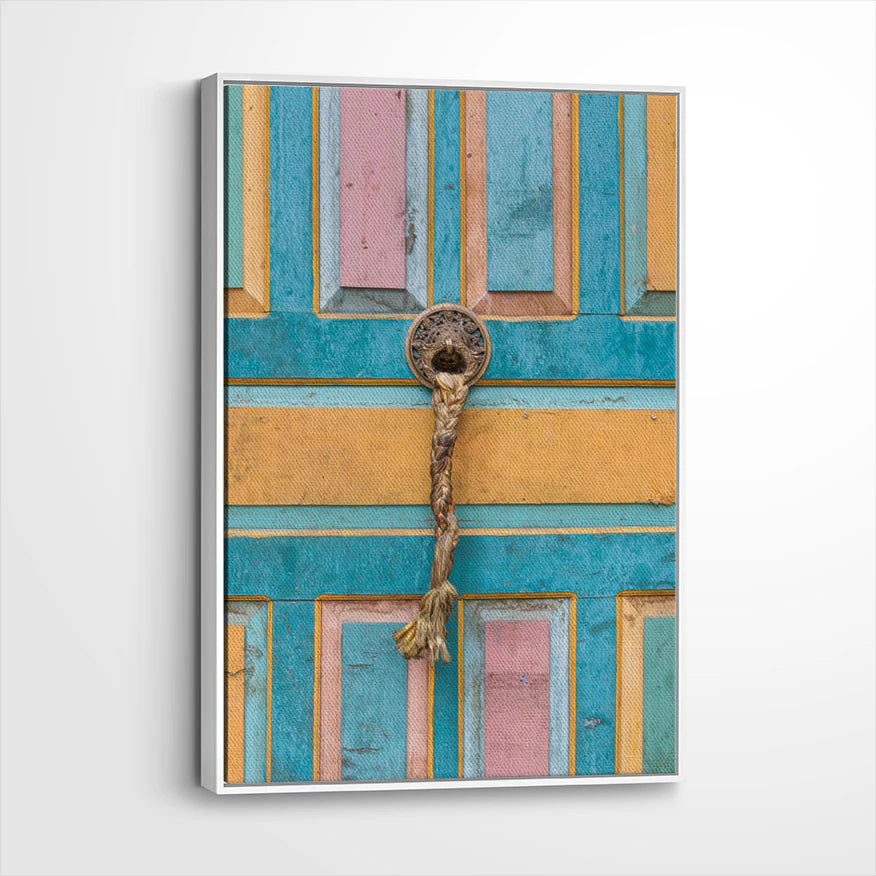 framed-canvas-white