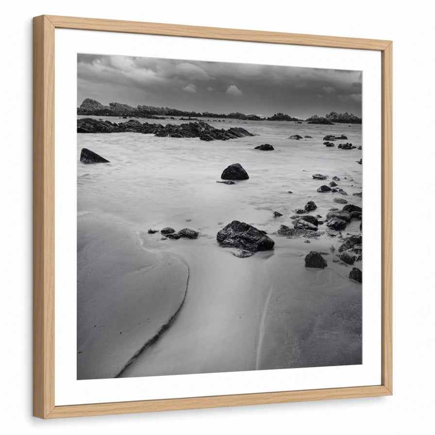 framed-print-natural-wood-white-border
