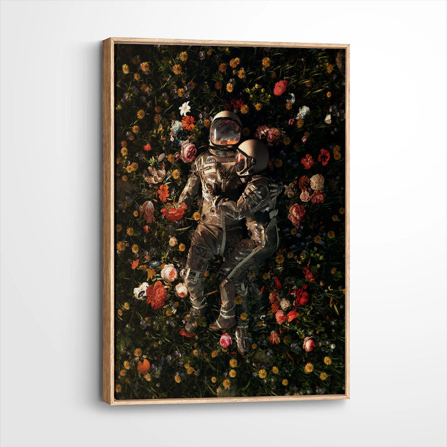 framed-canvas-natural-wood