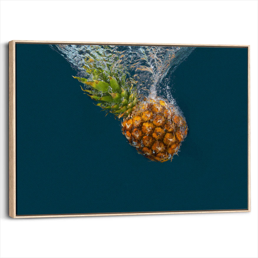 framed-canvas-natural-wood