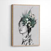 framed-canvas-natural-wood