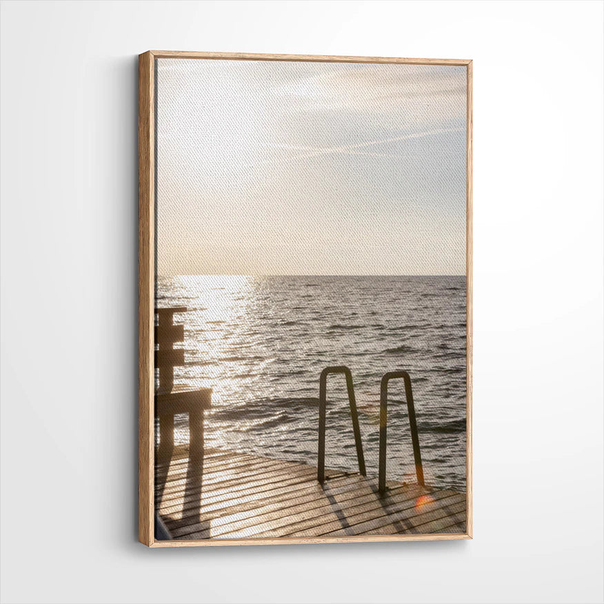 framed-canvas-natural-wood