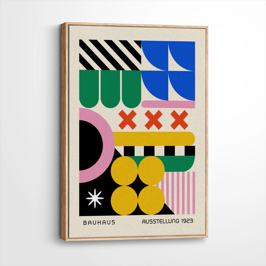 framed-canvas-natural-wood