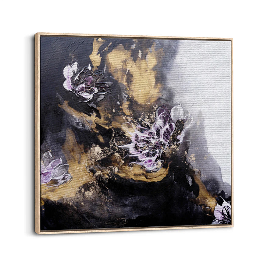 framed-canvas-natural-wood