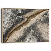 framed-canvas-natural-wood