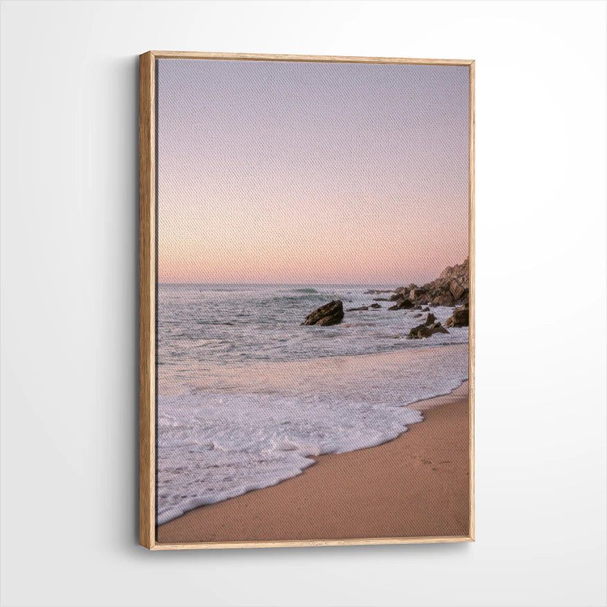 framed-canvas-natural-wood