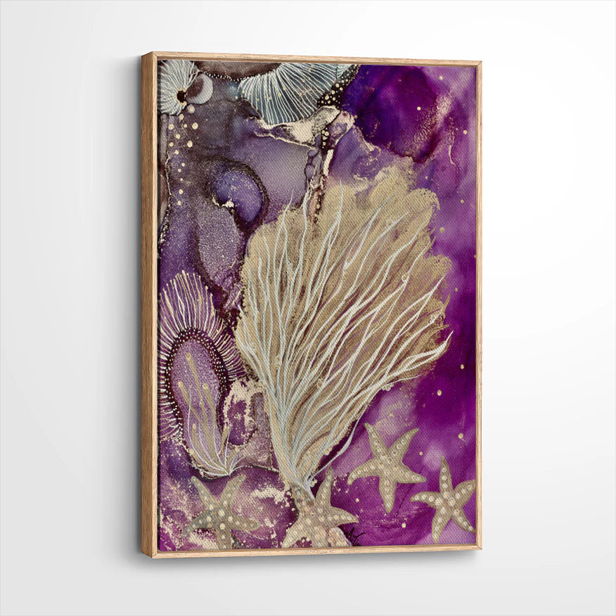 framed-canvas-natural-wood