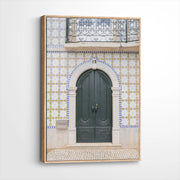 framed-canvas-natural-wood