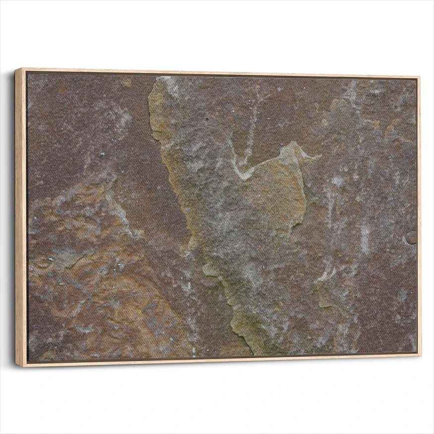 framed-canvas-natural-wood