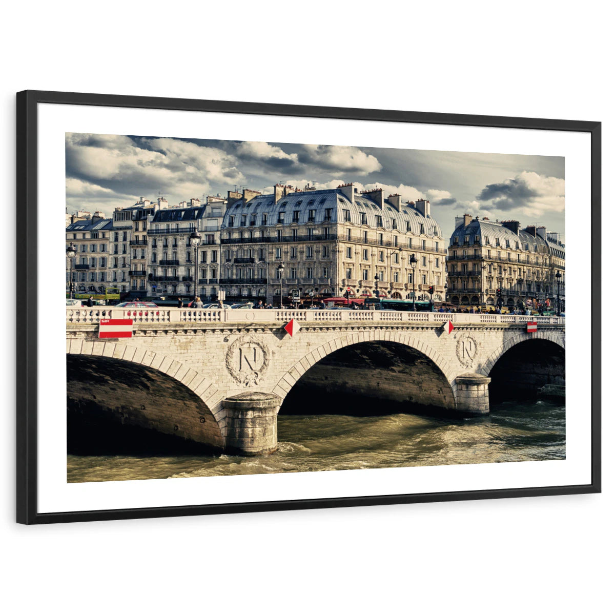 framed-print-black-white-border