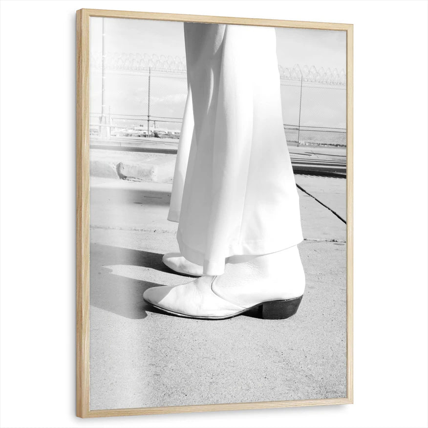 framed-print-natural-wood-standard